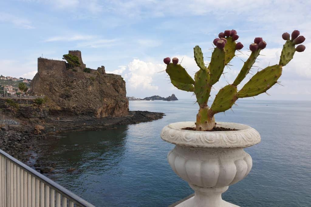 Apartamento Casa Alessia Aci Castello Exterior foto